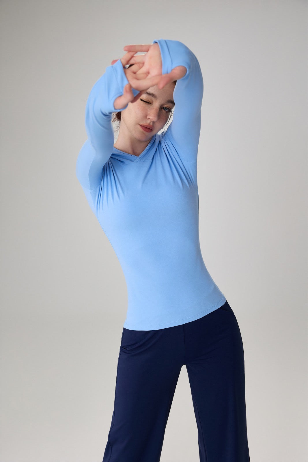 Blusa deportiva manga larga