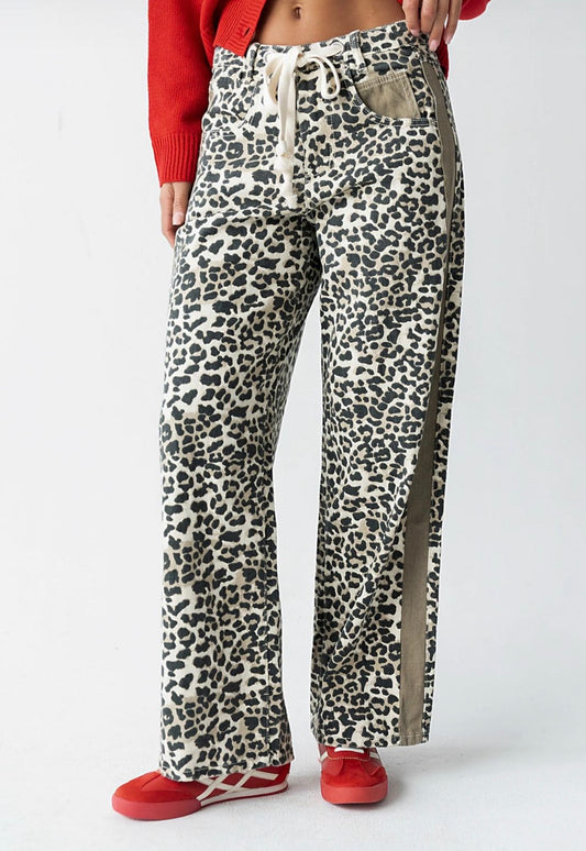 Pantalón animal print