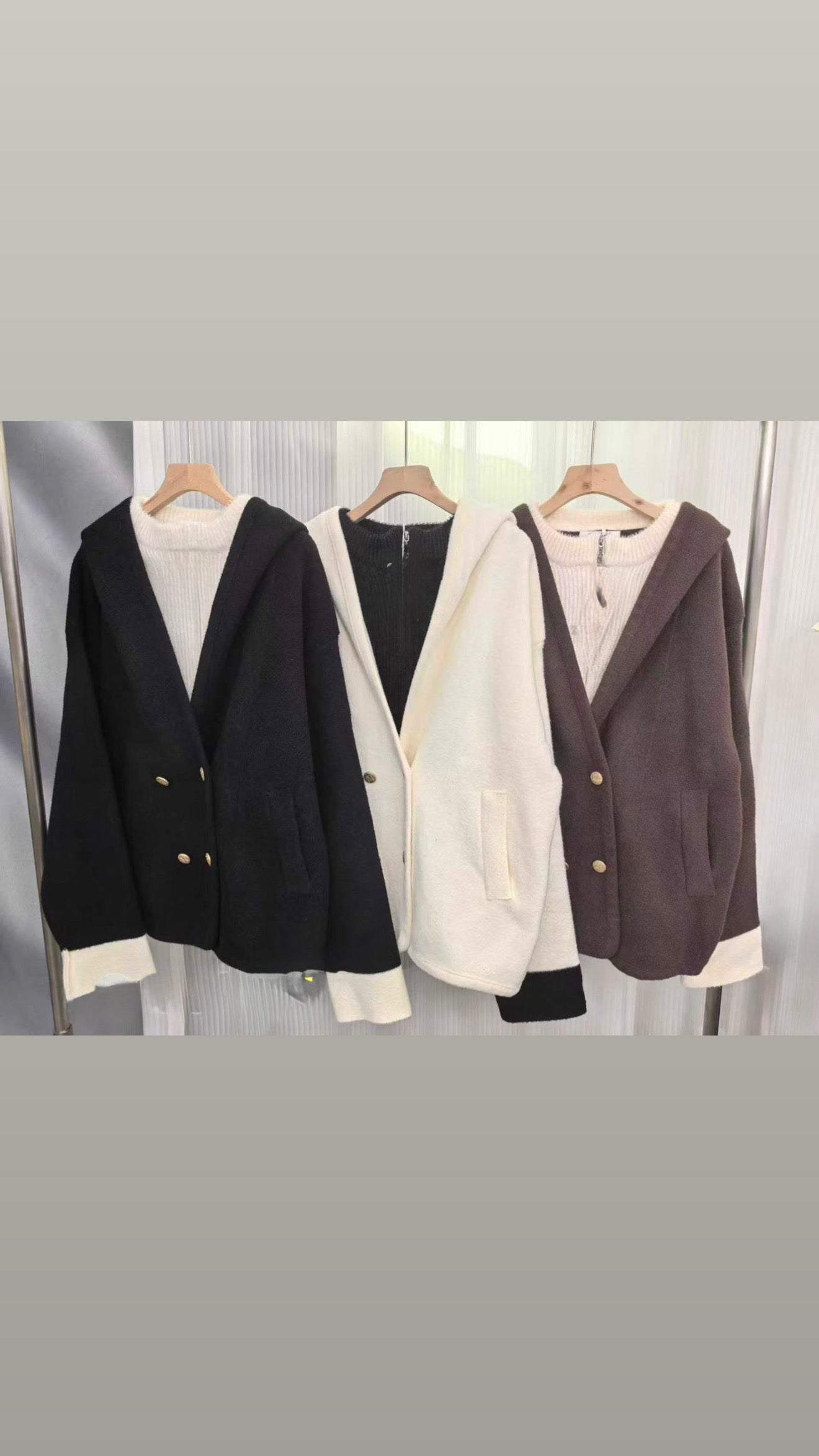 Saco tipo suéter Oversize con Capucha y Botones