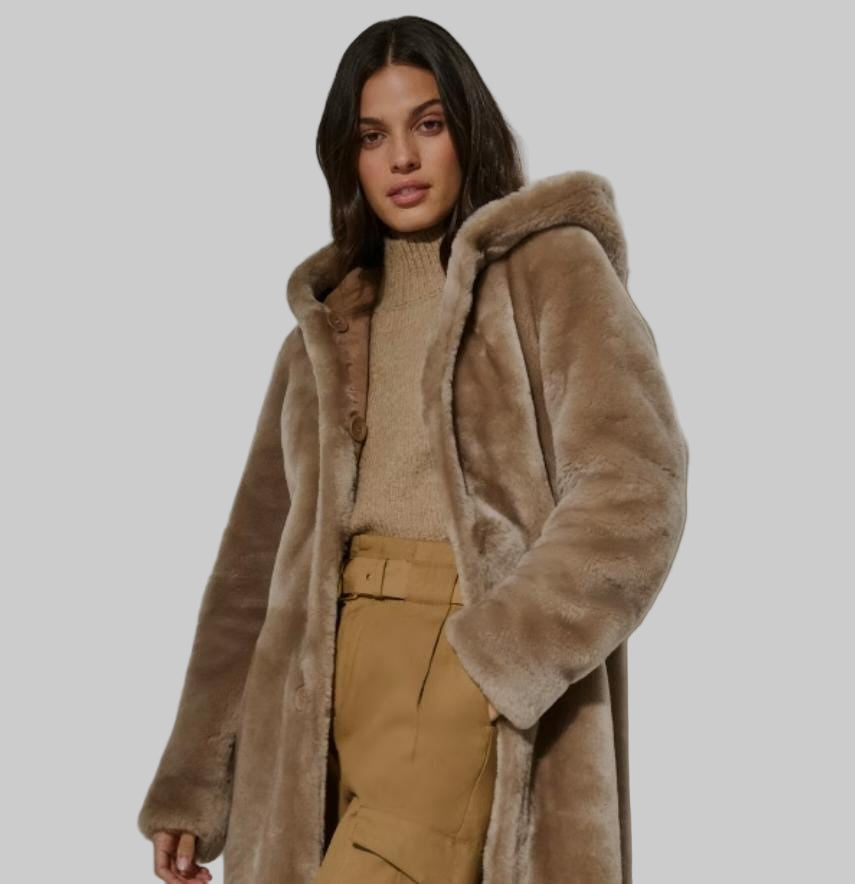Abrigo Fur capucha