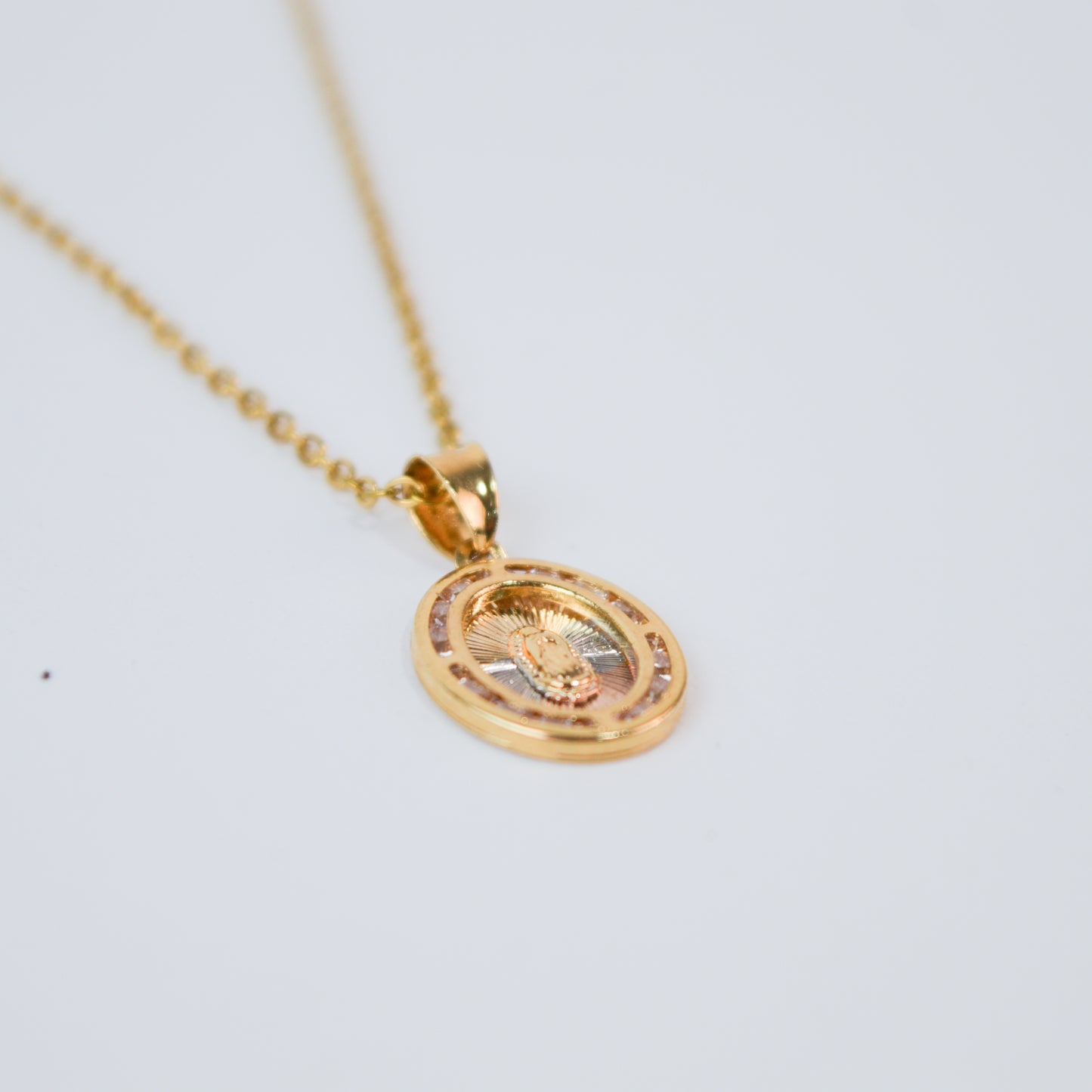 Collar Medalla Religiosa